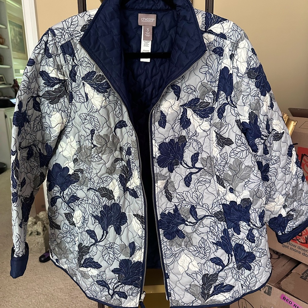Quilted Chicos full zip jacket size 3